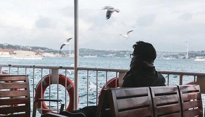 开云体育中国-西雅图海湾者队长激励全队，挑战强敌士气高昂