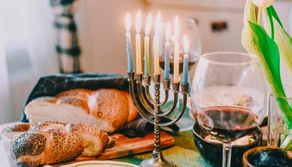 开云体育登录-法国队轻取意大利队，梅西逆转建功英超