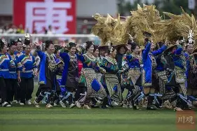 豪门大战火爆开幕,网友热议,气势如虹 豪门大战火爆开幕,网友热议,气势如虹