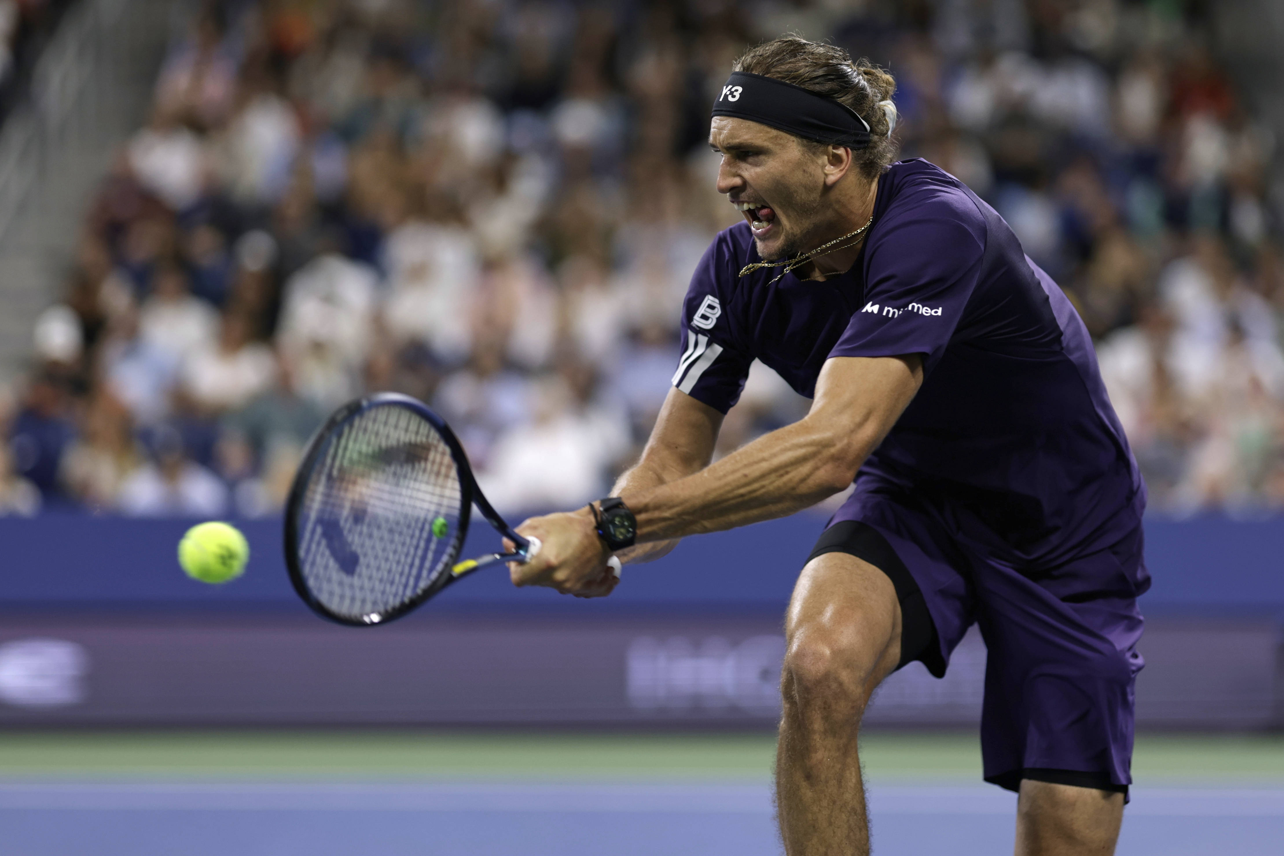 开云体育官网-包含拉沃尔杯横扫美网，兹维列夫惊艳四座的词条