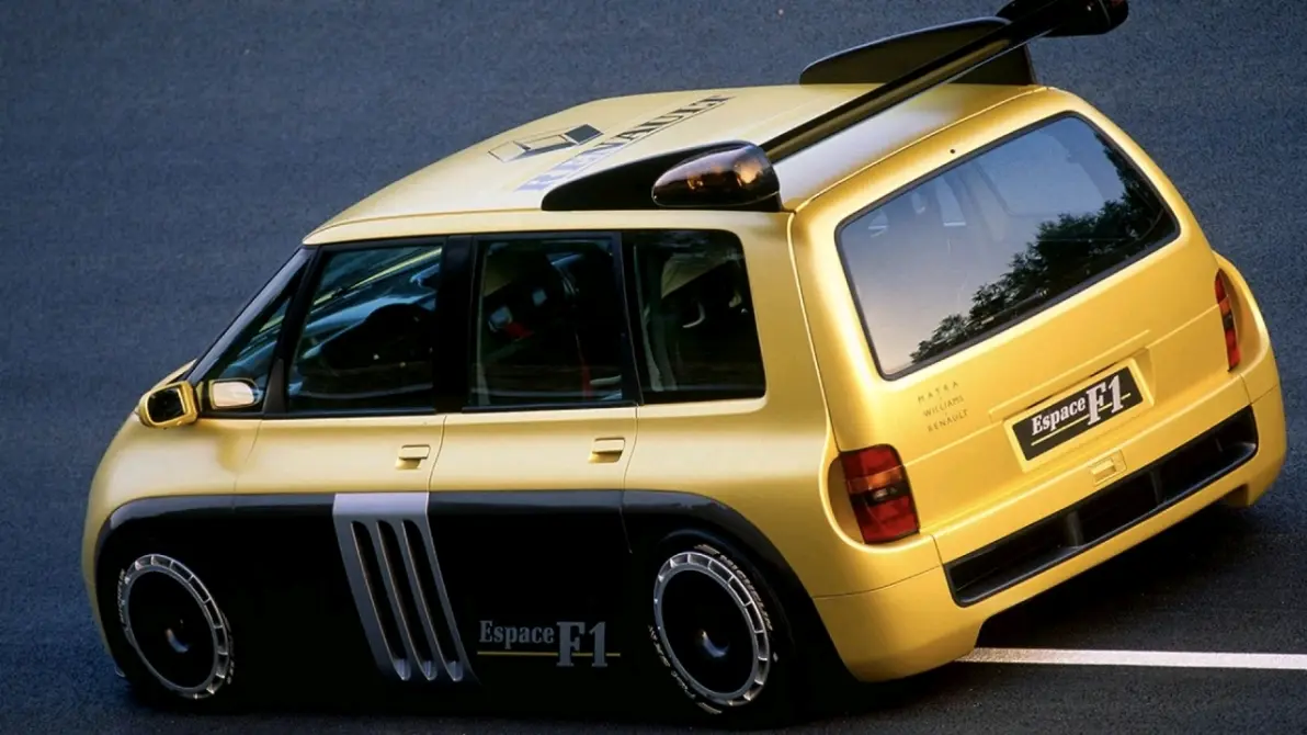 雷诺车队绝杀威廉姆斯，汉密尔顿惊艳四座