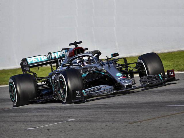 梅赛德斯翻盘迈凯伦,塞恩斯状态火热 梅赛德斯翻盘迈凯伦,塞恩斯状态火热