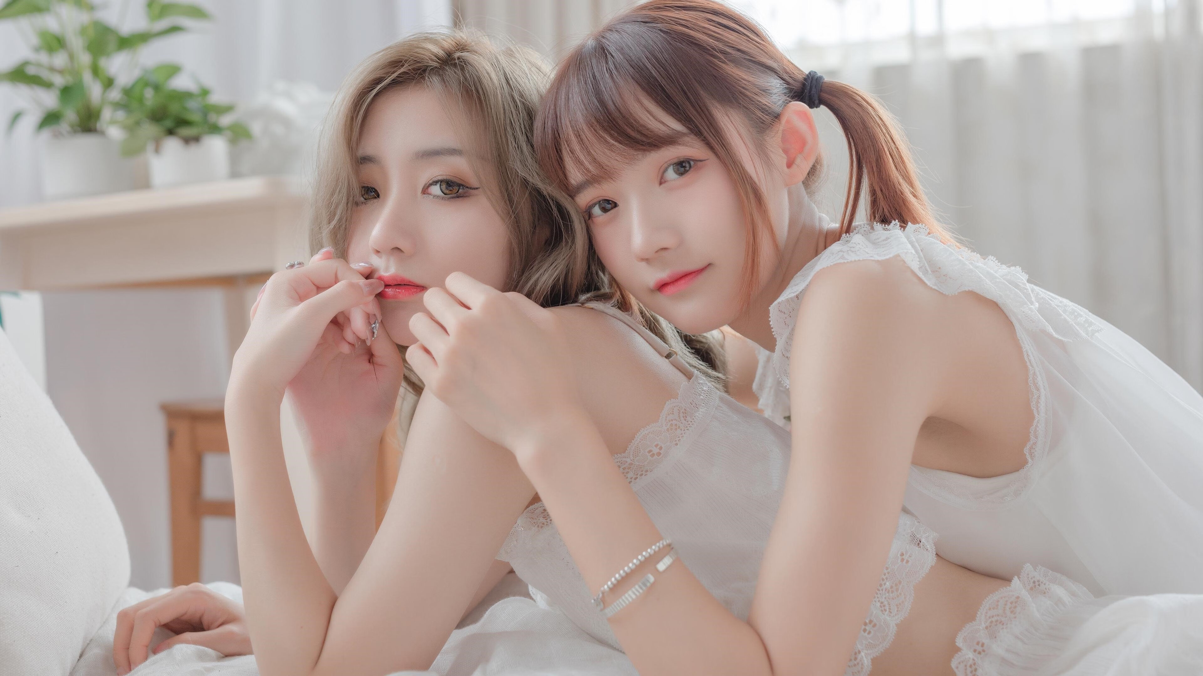 当世界冠军的星光黯淡时，布鲁诺，那个在安哥拉战旗下孤独燃烧的孤勇者